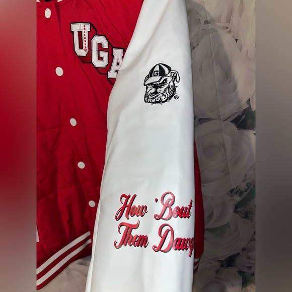 Women's WEAR by Erin Andrews Red Georgia Bulldogs Varsity Puffer Jacket Sz S New - Picture 4 of 10